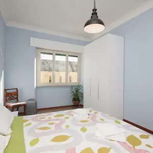 https://easylife.it-romehotels.com